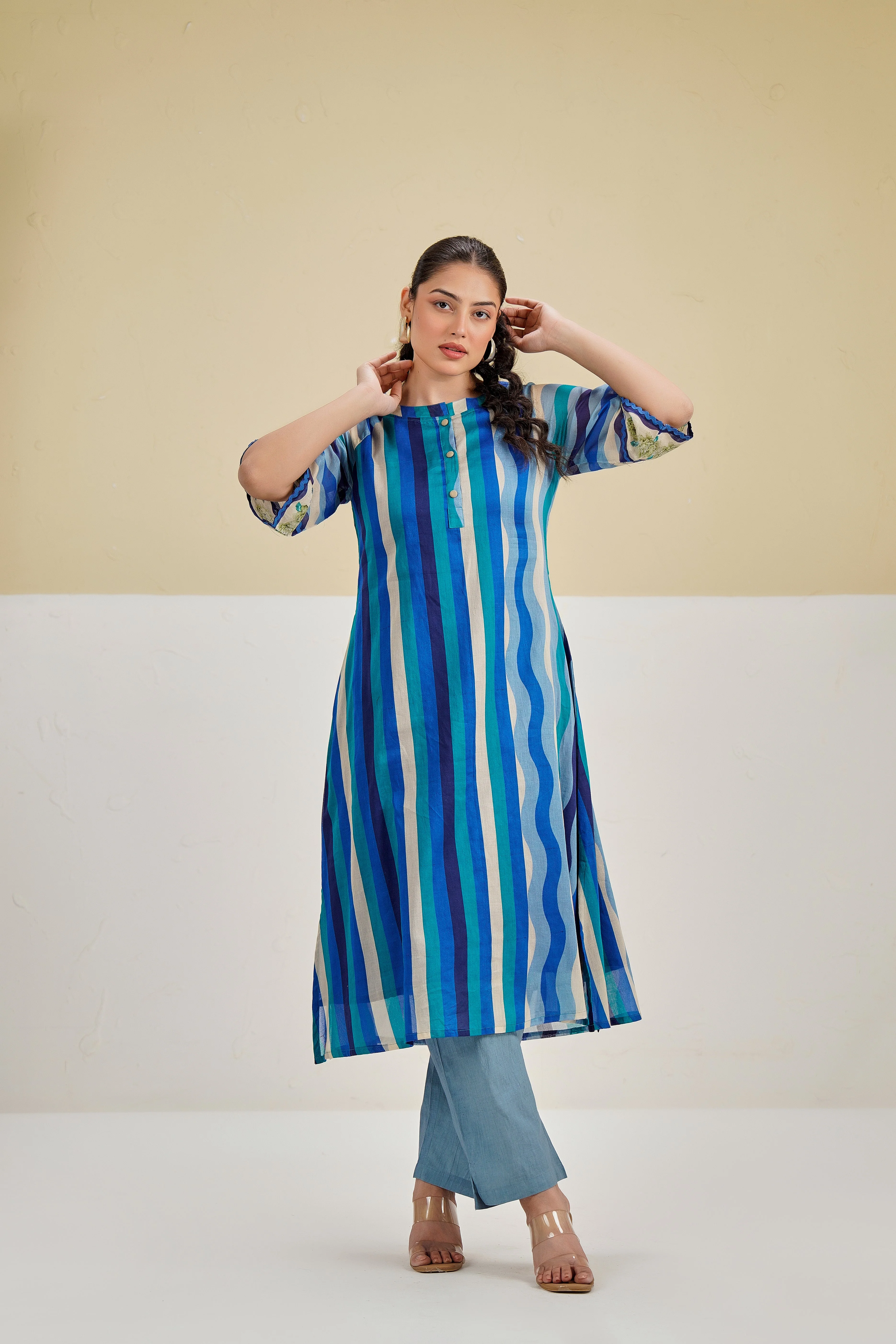 Blue Stripe Printed Cotton Kurta Set - Image 6