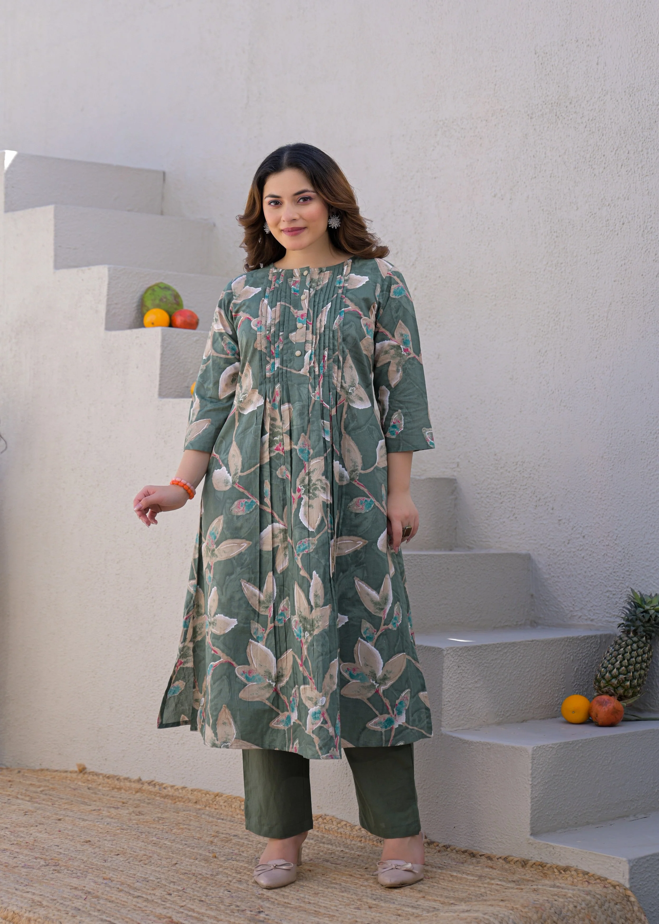 Dusty Green Botanical Printed Mul Cotton Kurta Set - Image 3