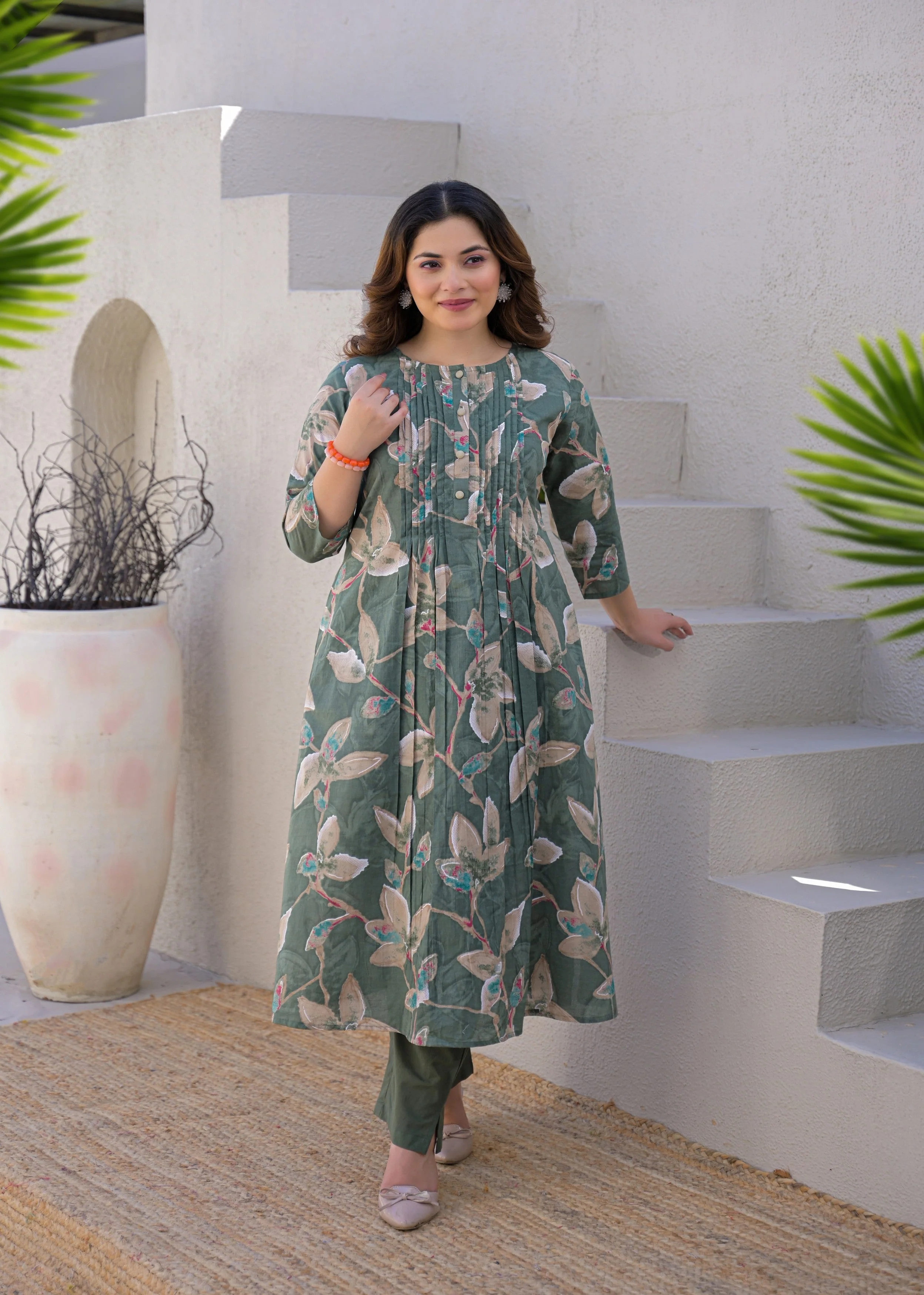 Dusty Green Botanical Printed Mul Cotton Kurta Set - Image 6
