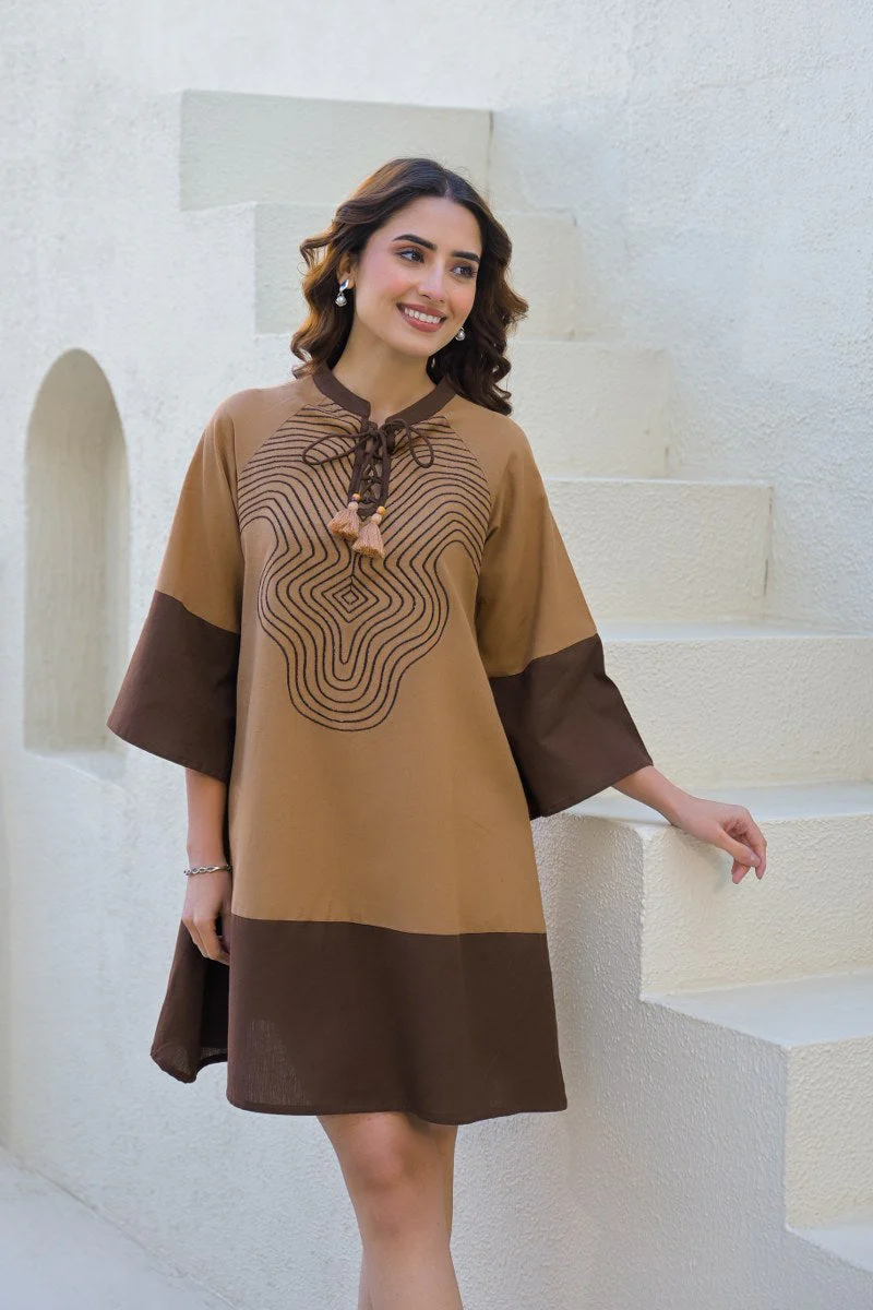 Camel Ripple Embroidered Cotton-Linen Dress - Image 4