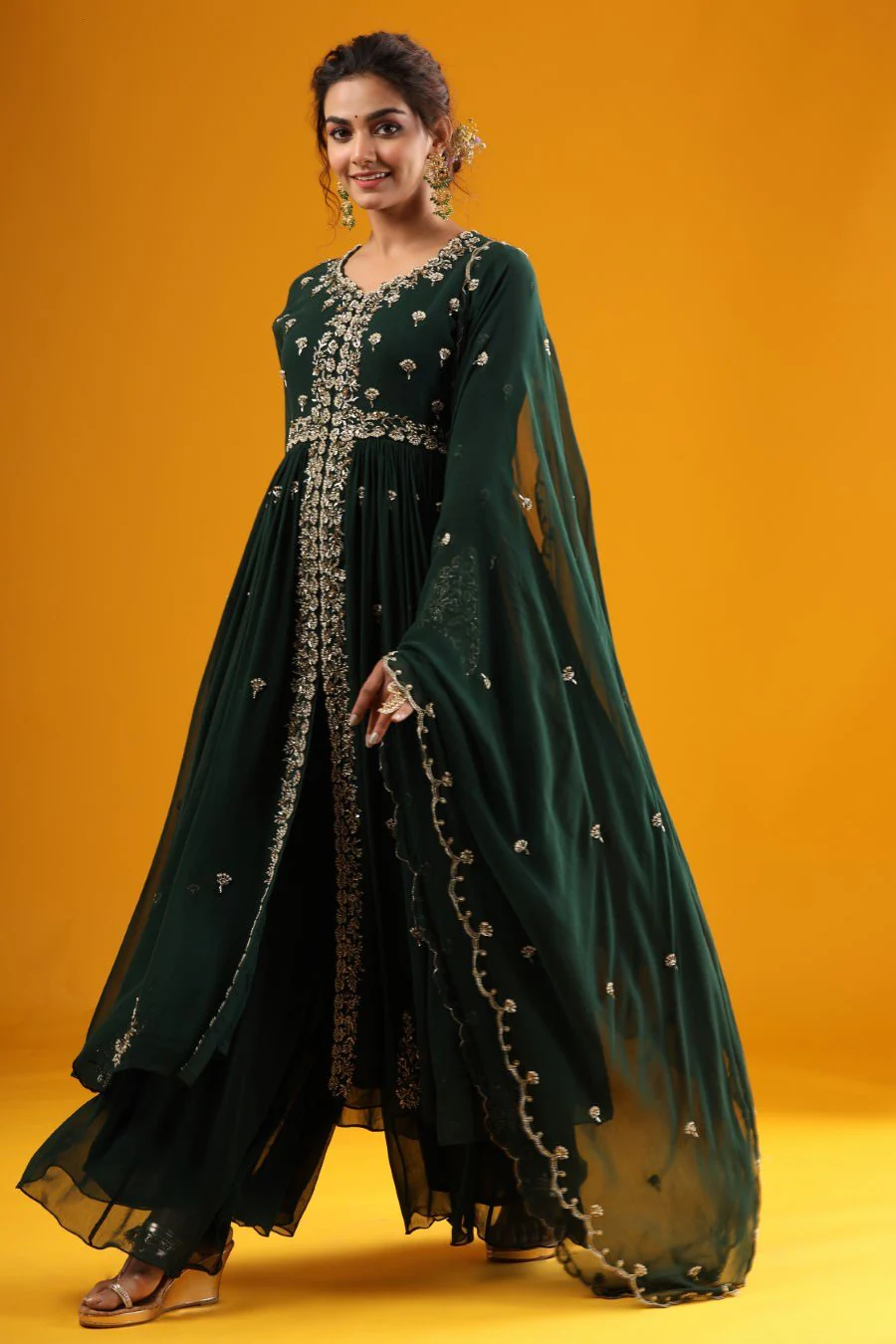 Emerald Green Hand Embroidered Kurta &amp; Palazzo With Dupatta - Image 3