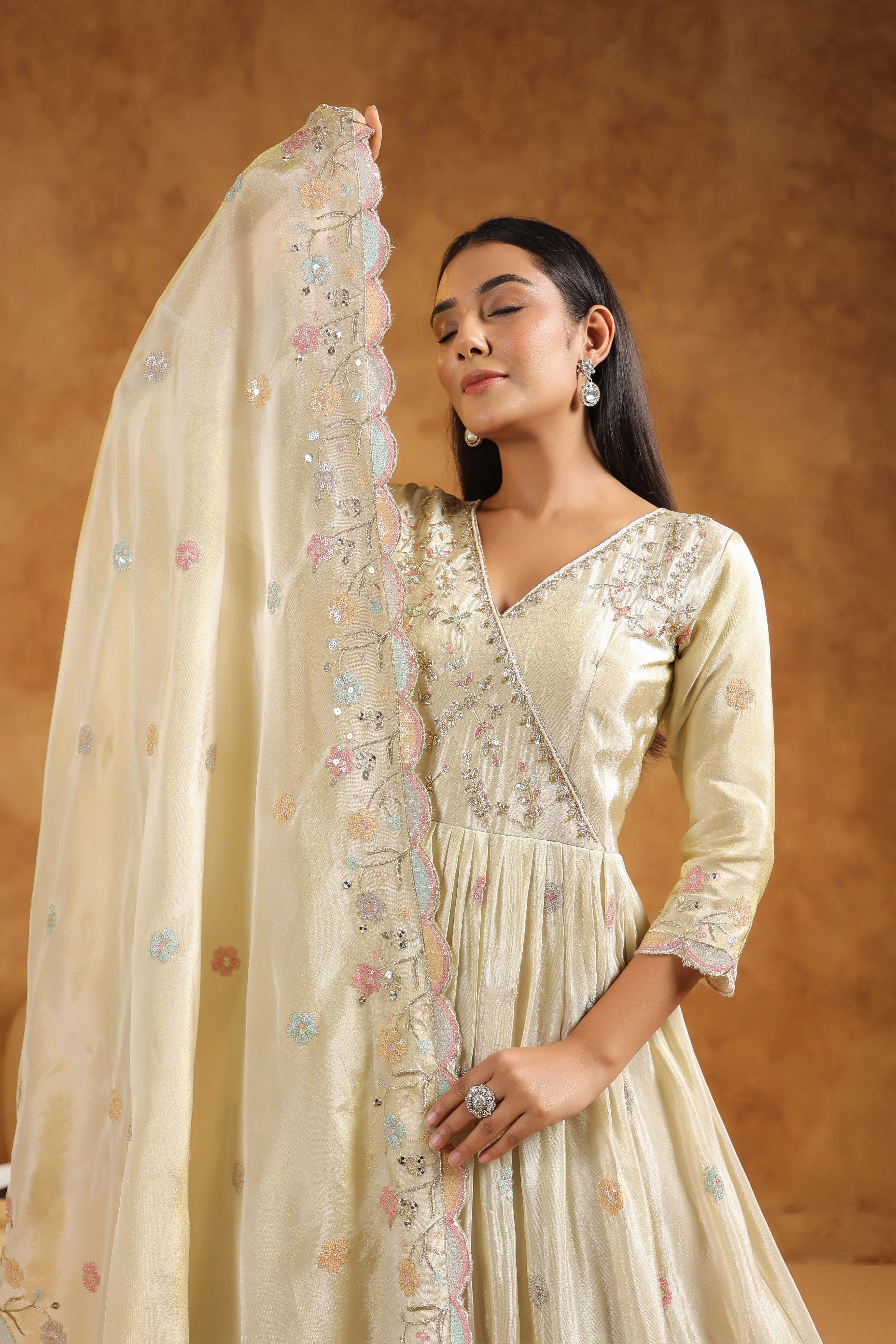 Off-White Embellished Tissue Silk Anarkali Set - Image 3