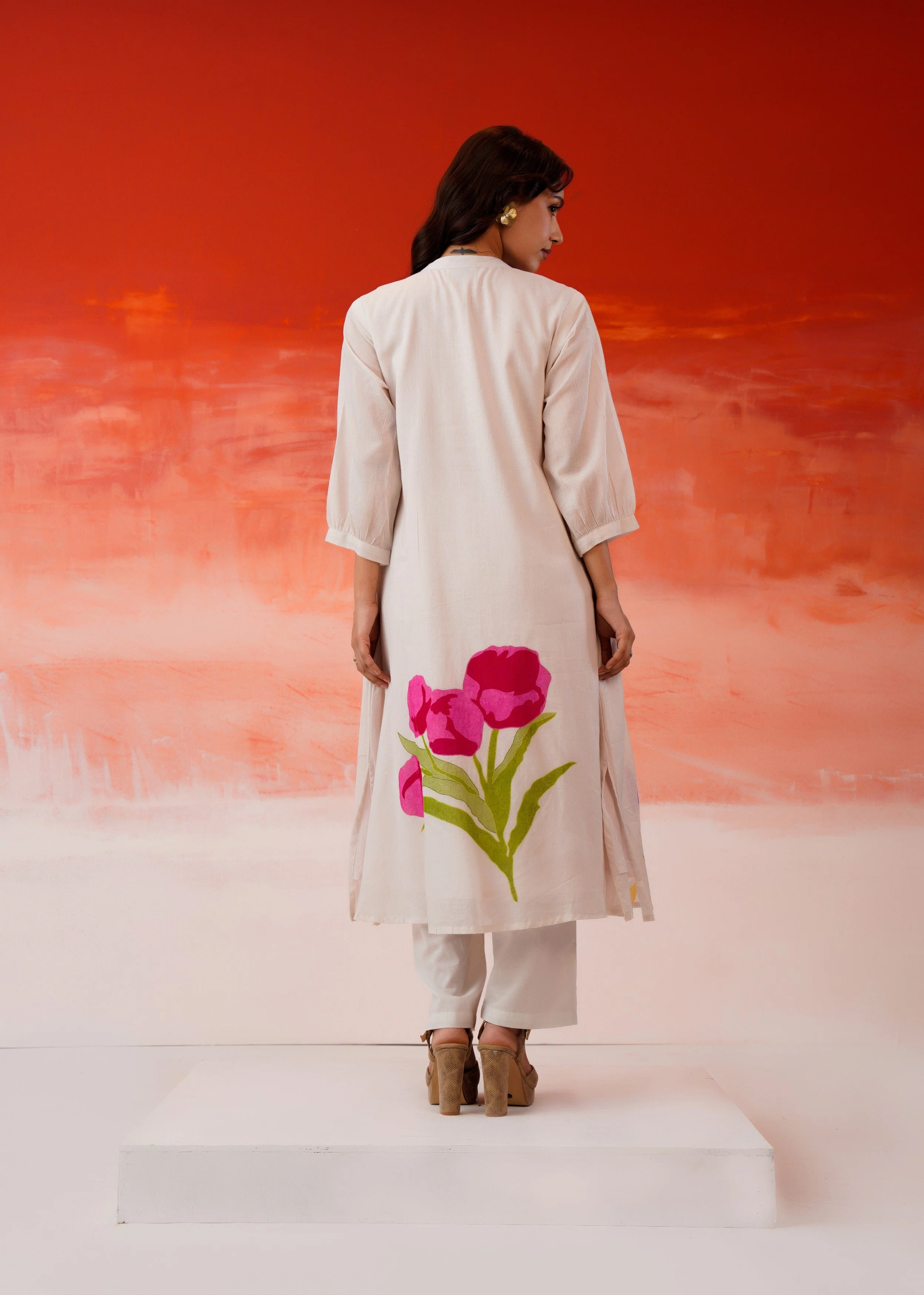 Off-White Tulip Printed Mul Cotton Kurta Set - Image 9