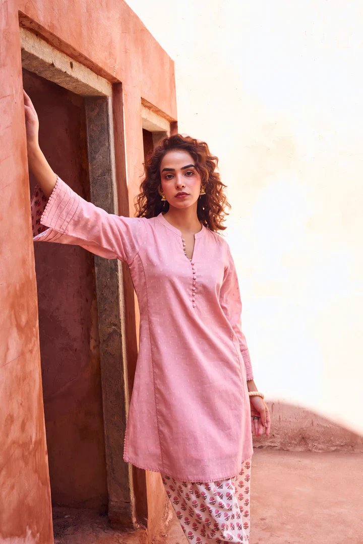Pastel Pink Mul-Cotton Kurta Set - Image 4