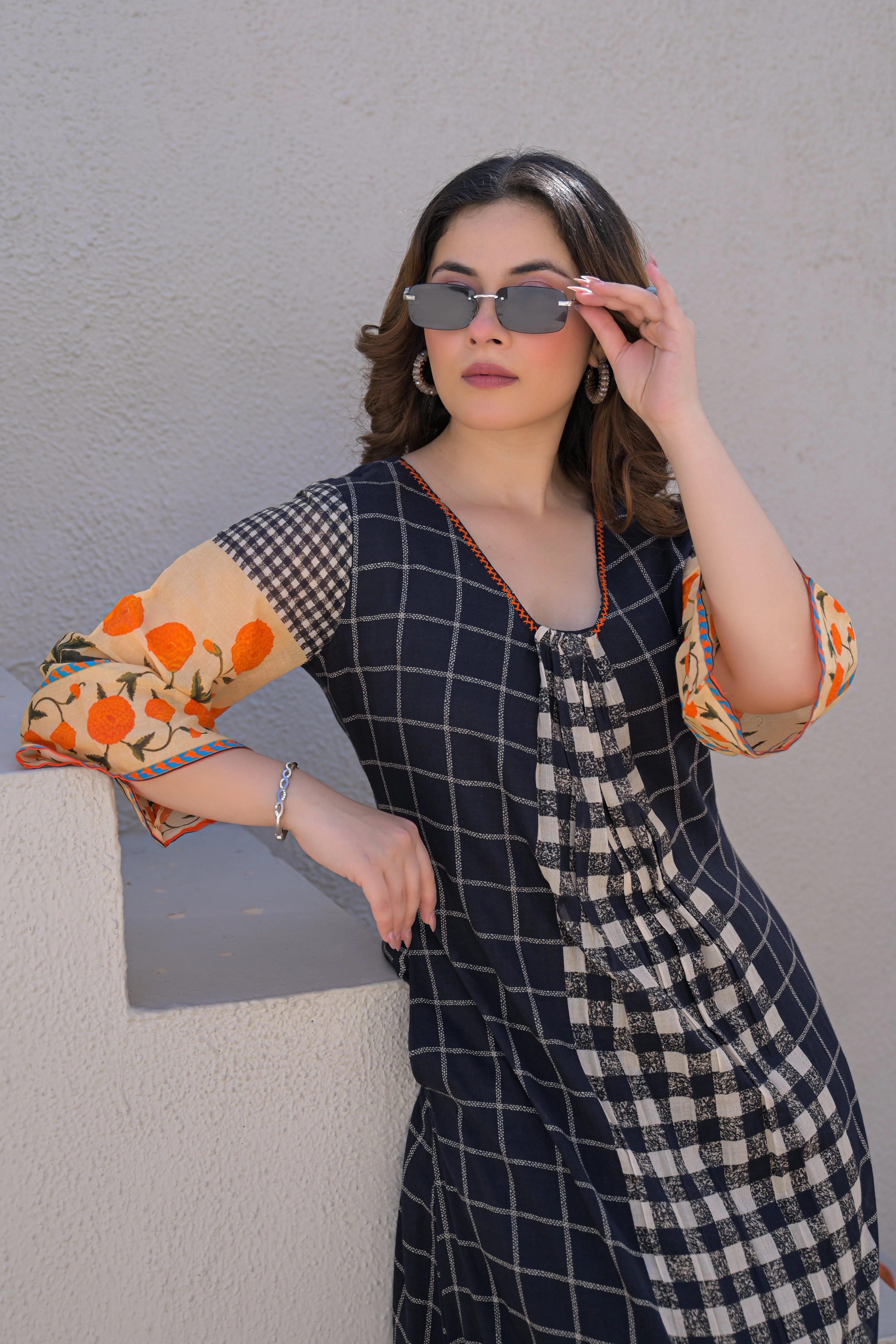 Midnight Noir Printed Cotton Kurta Set - Image 4