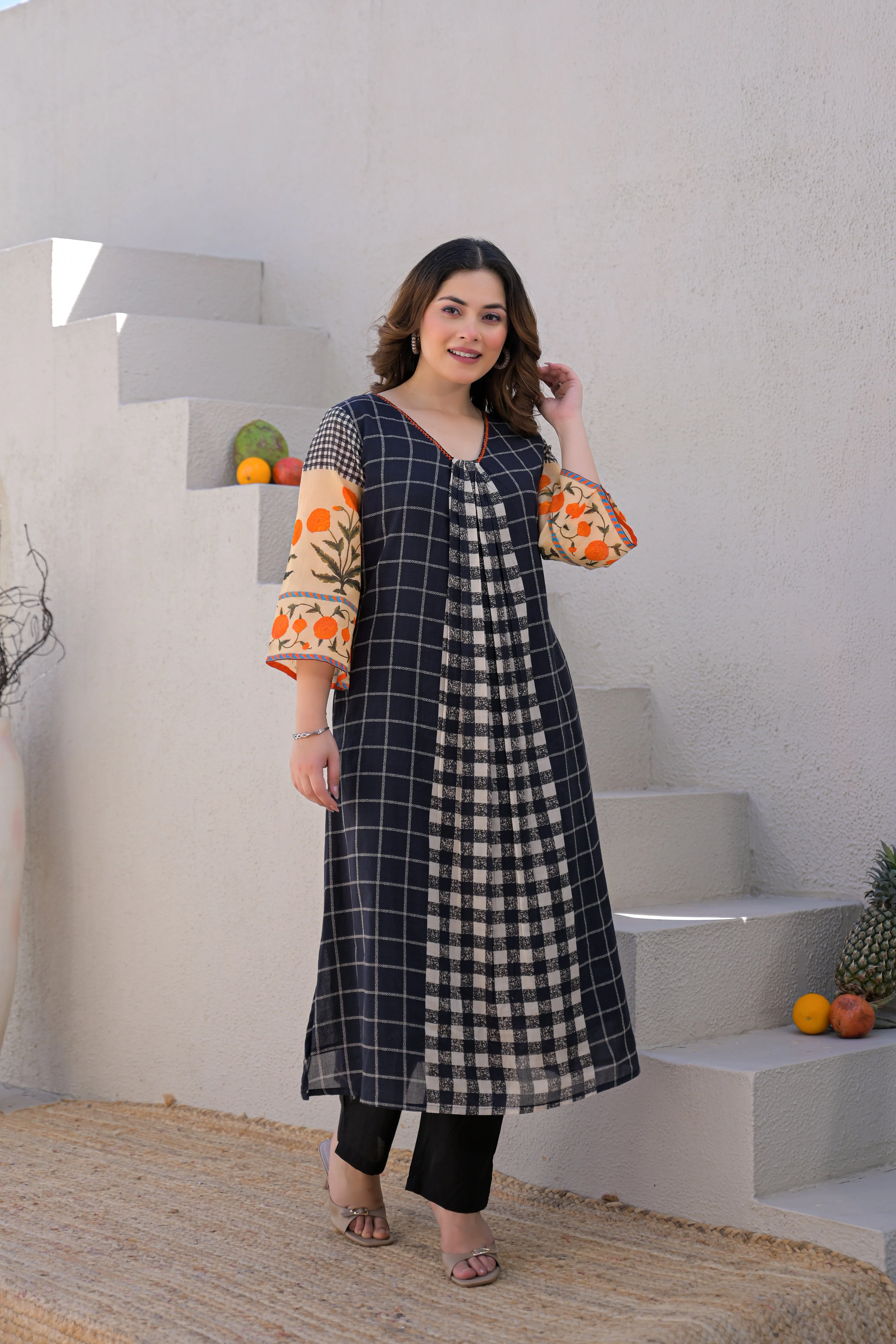 Midnight Noir Printed Cotton Kurta Set - Image 5