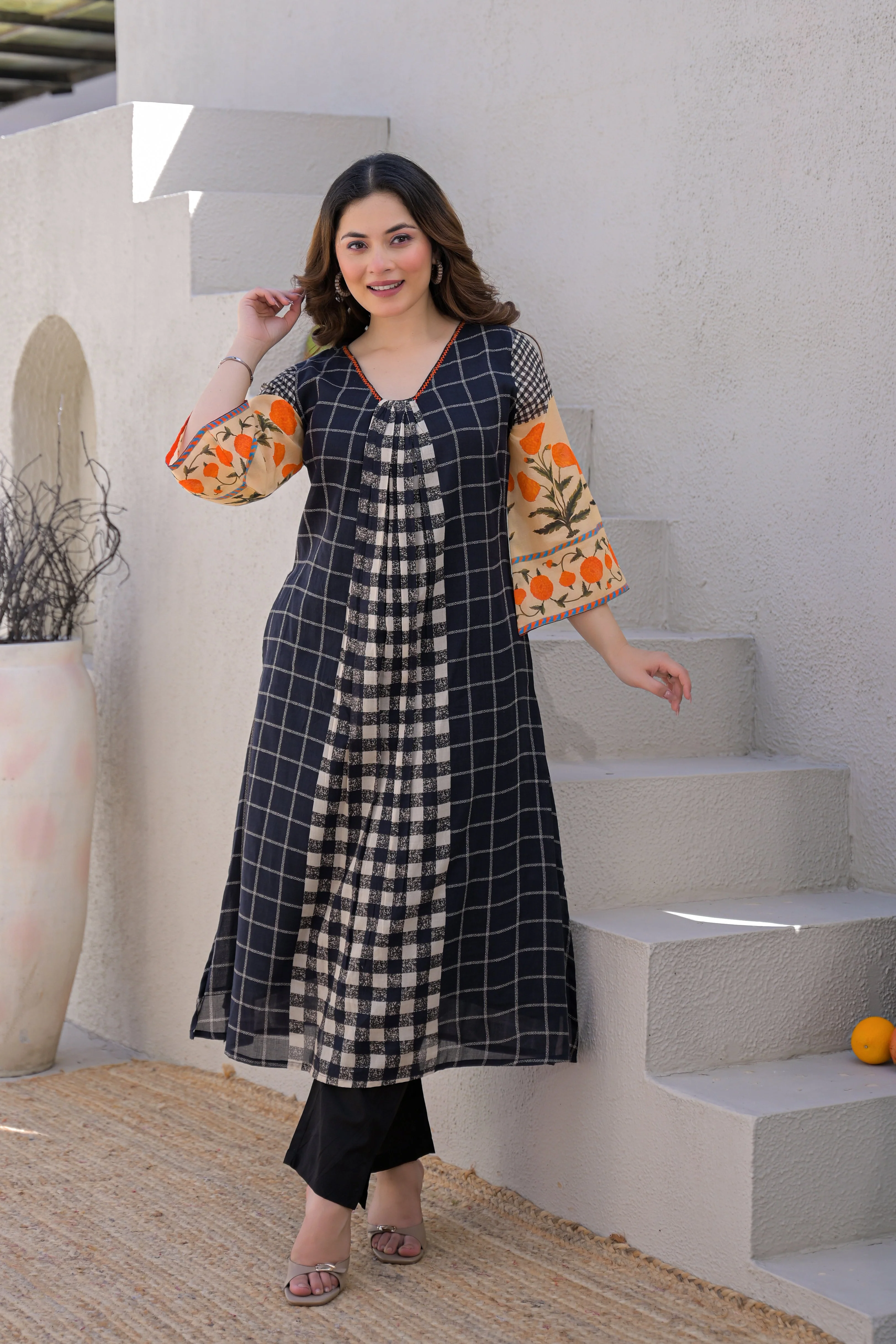 Midnight Noir Printed Cotton Kurta Set - Image 6