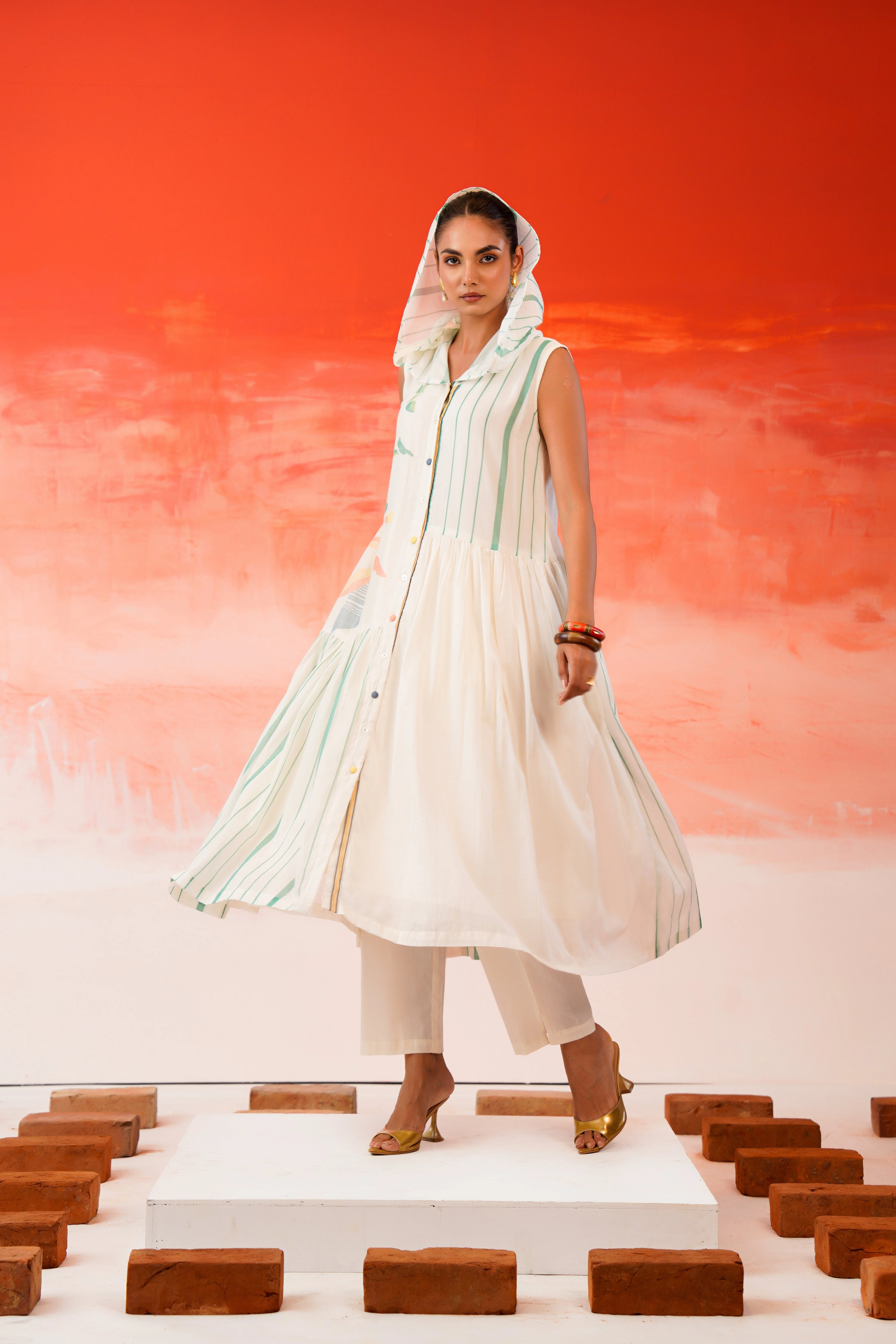 Snow White Printed Cotton Kurta Set