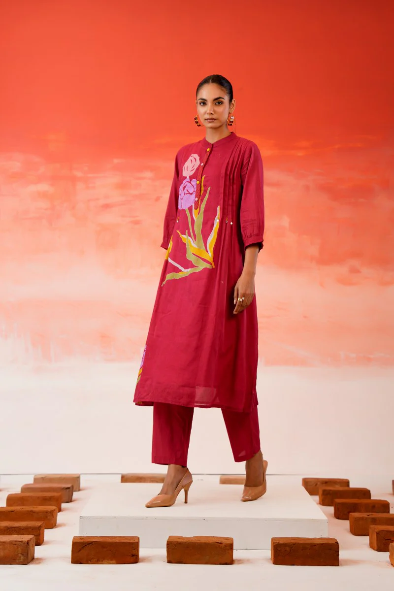 Crimson Tulip Printed Mul Cotton Kurta Set - Image 4