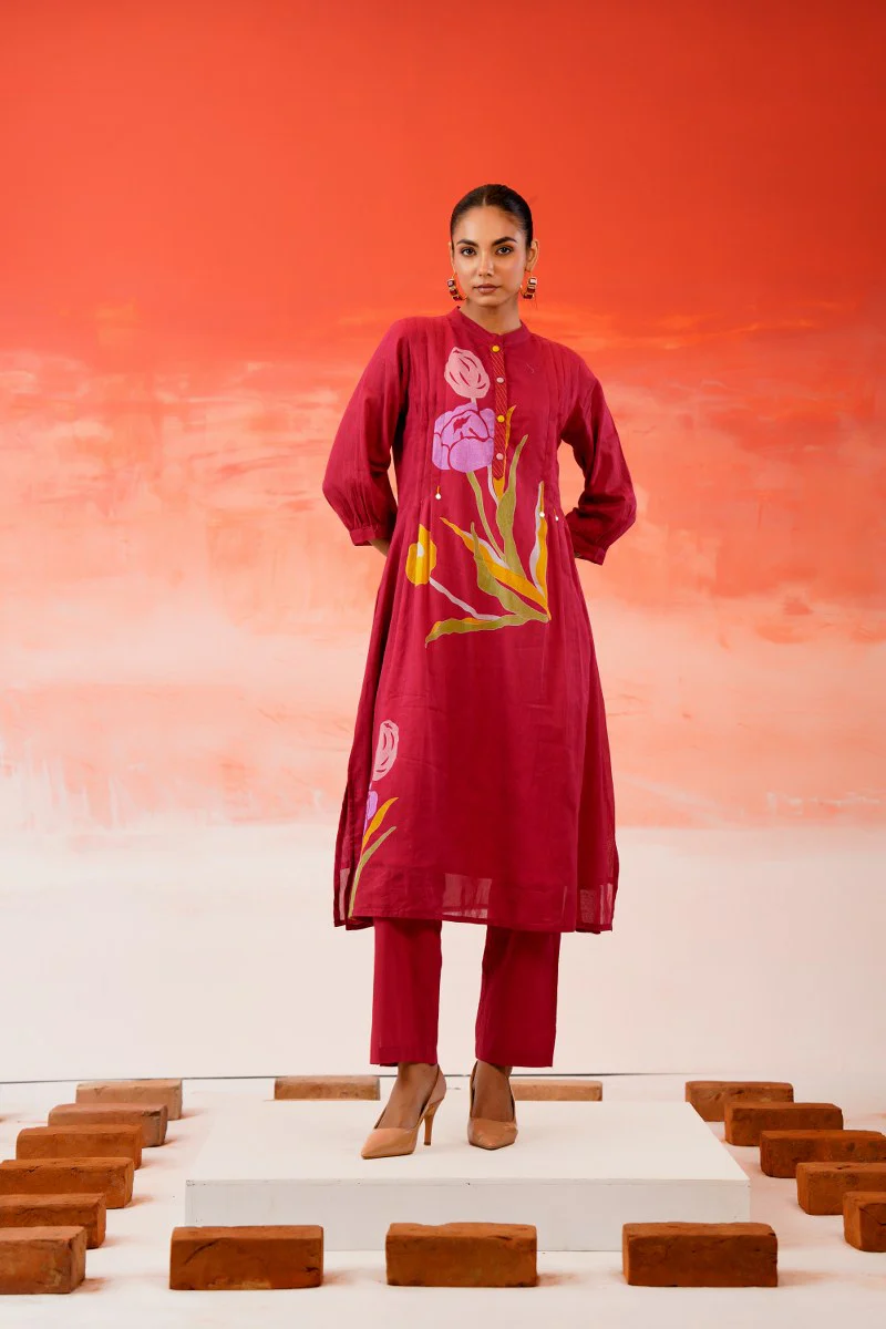 Crimson Tulip Printed Mul Cotton Kurta Set - Image 7